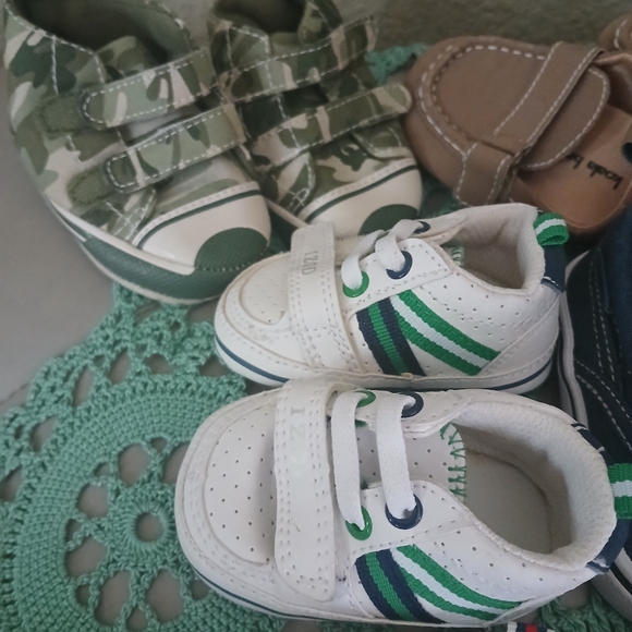 6 pairs crib shoes BUNDLE - Picture 5 of 5